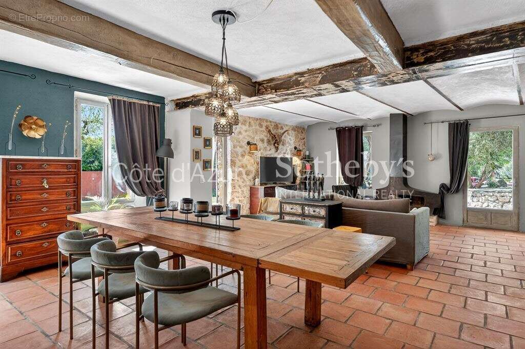 Maison à GRASSE