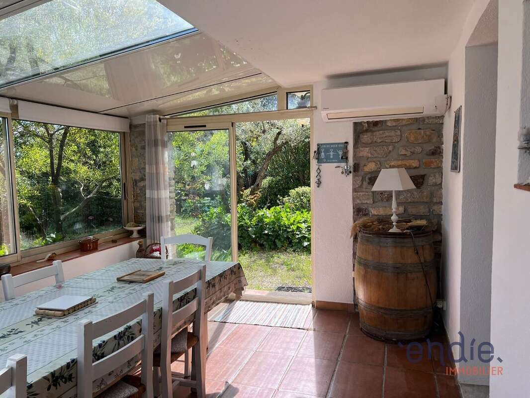 Maison à LORGUES