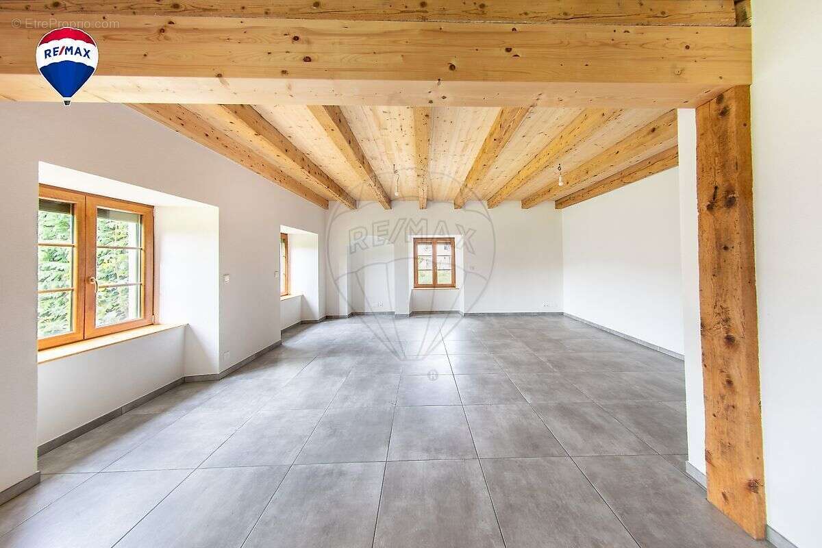 Autre à LUCELLE