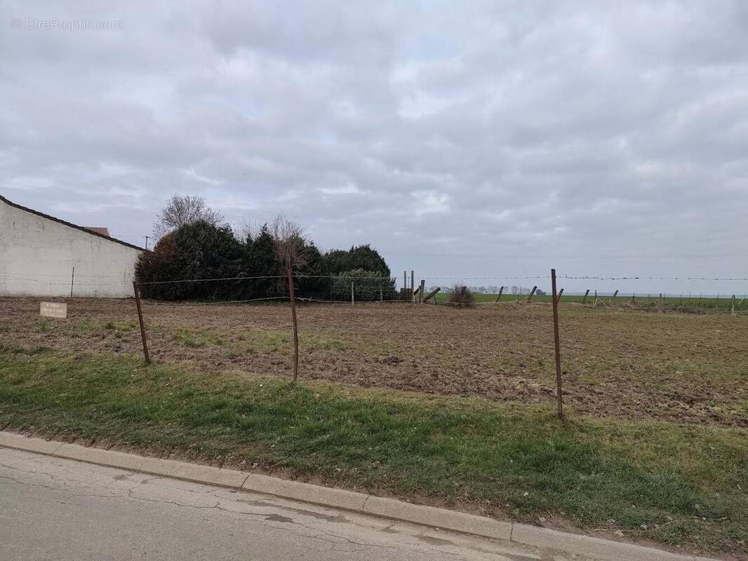 Photo 1 - Terrain à ANSAUVILLERS