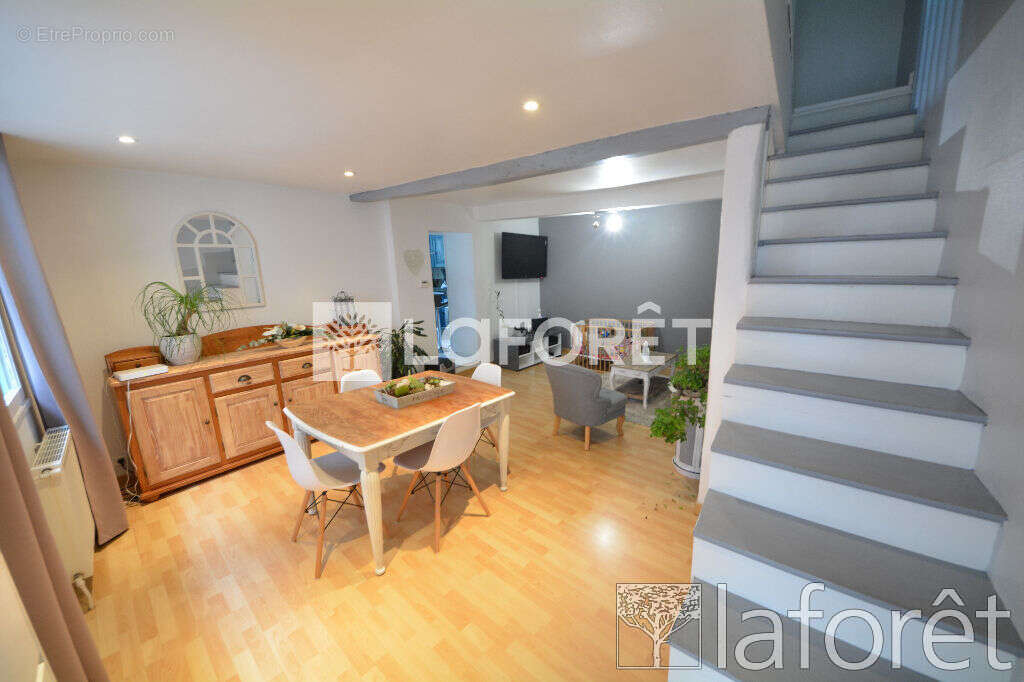 Maison à VILLEMUR-SUR-TARN