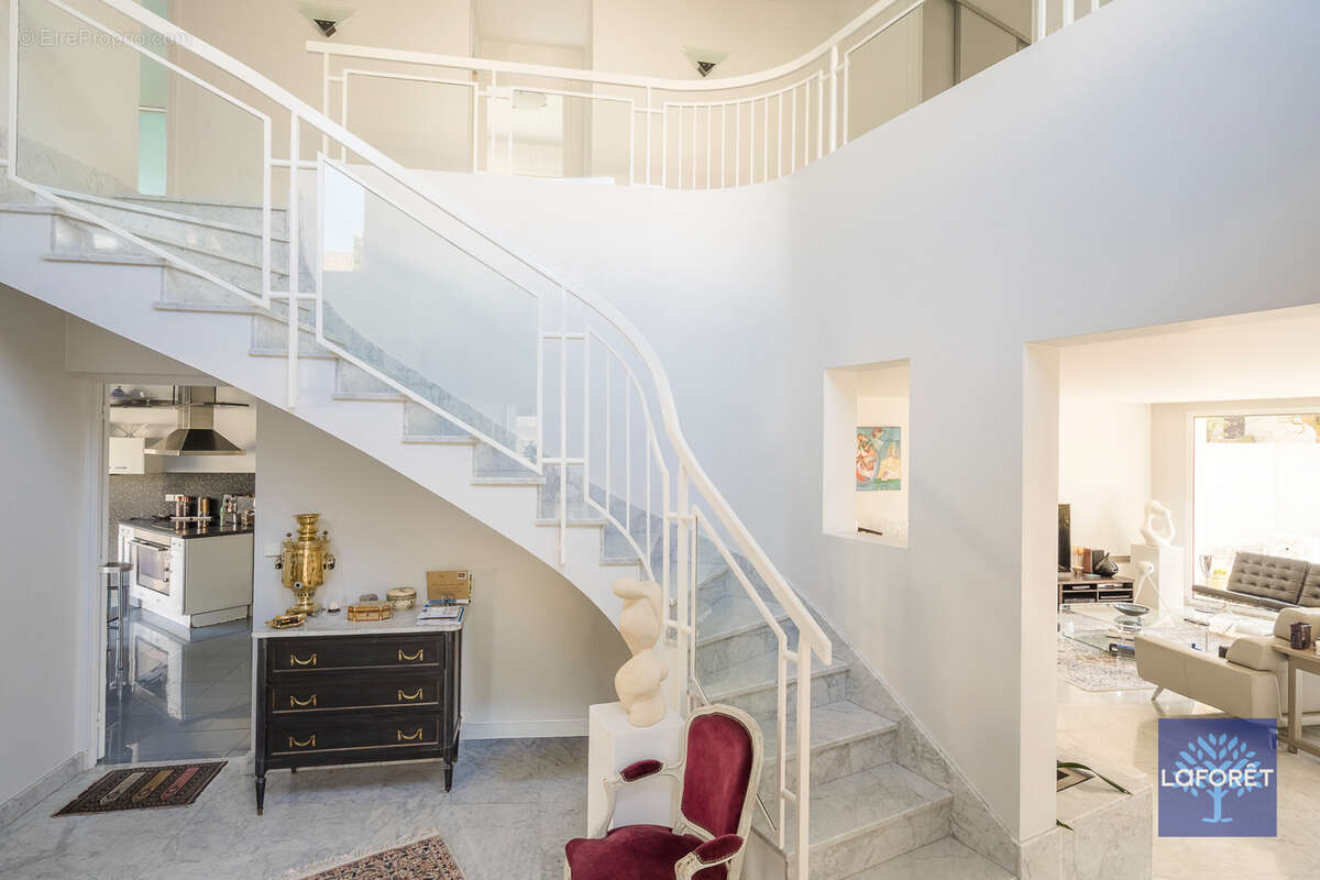 Maison à LES PAVILLONS-SOUS-BOIS