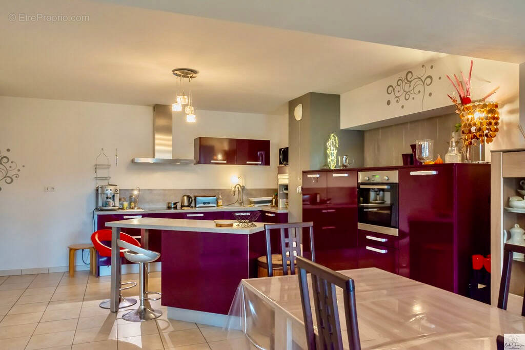 Appartement à VIRIGNIN