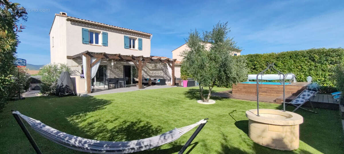 Maison à NANS-LES-PINS