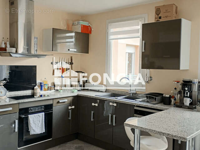 Appartement à SAINT-PIERRE-DU-PERRAY