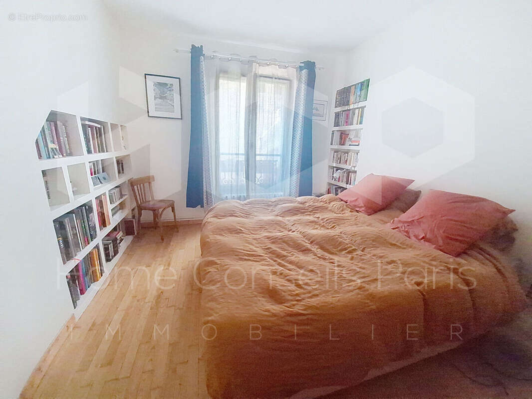 Appartement à PARIS-20E