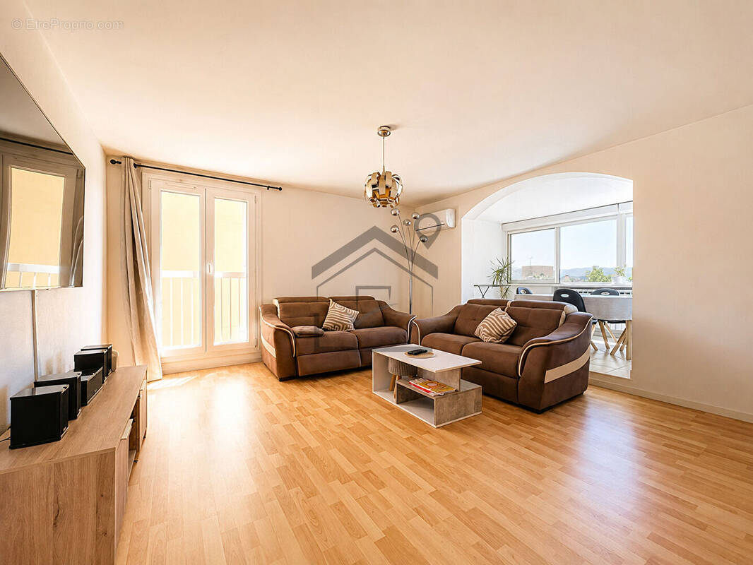 Appartement à MARIGNANE
