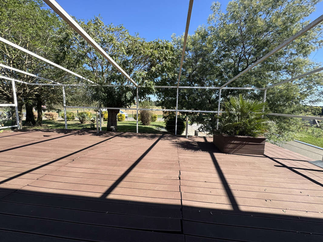 Maison à FONTENILLES