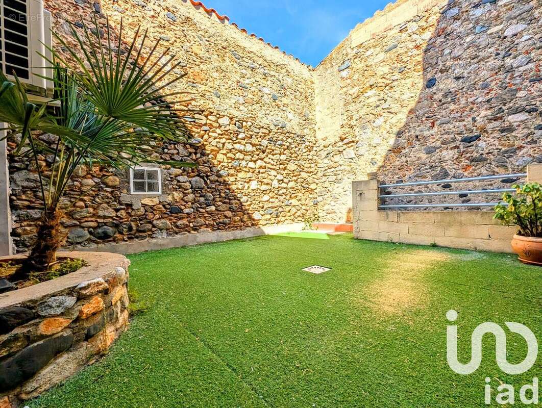 Photo 2 - Maison à LATOUR-DE-FRANCE