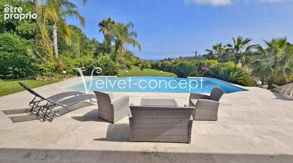 ANTIBES - Villa Contemporaine - Vue Mer - Calme - - photo 10