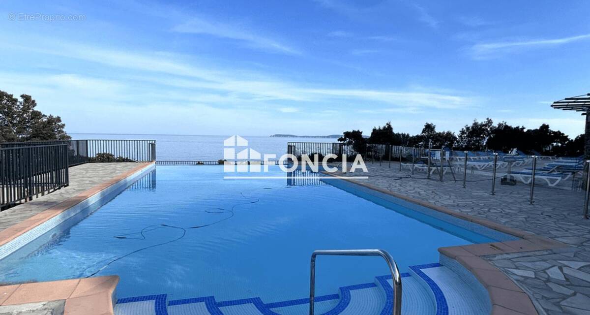 Appartement à LE LAVANDOU