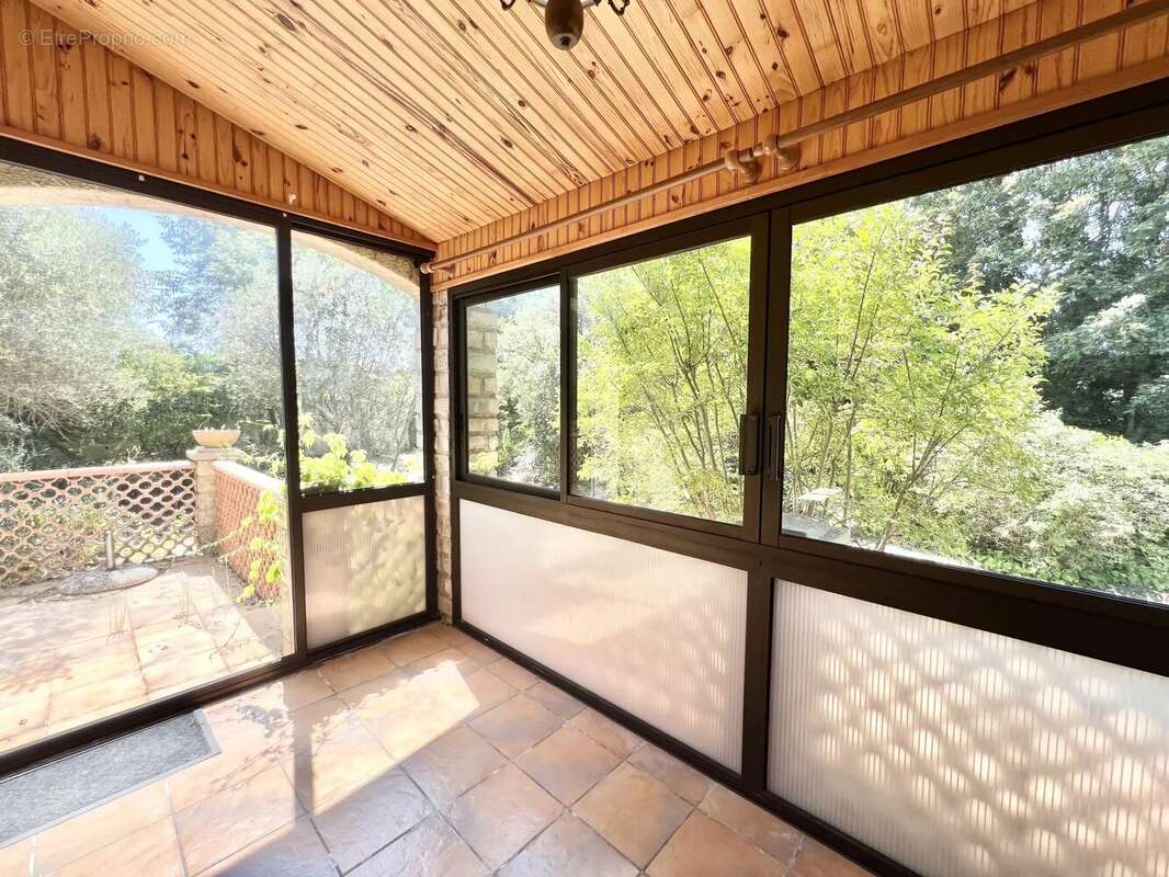 Maison à CAMPS-LA-SOURCE