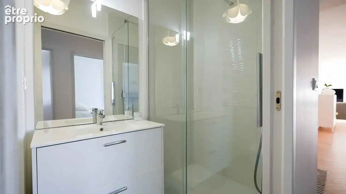 Appartement 86 m² à Saint-Jean-De-La-Ruelle  - photo 9