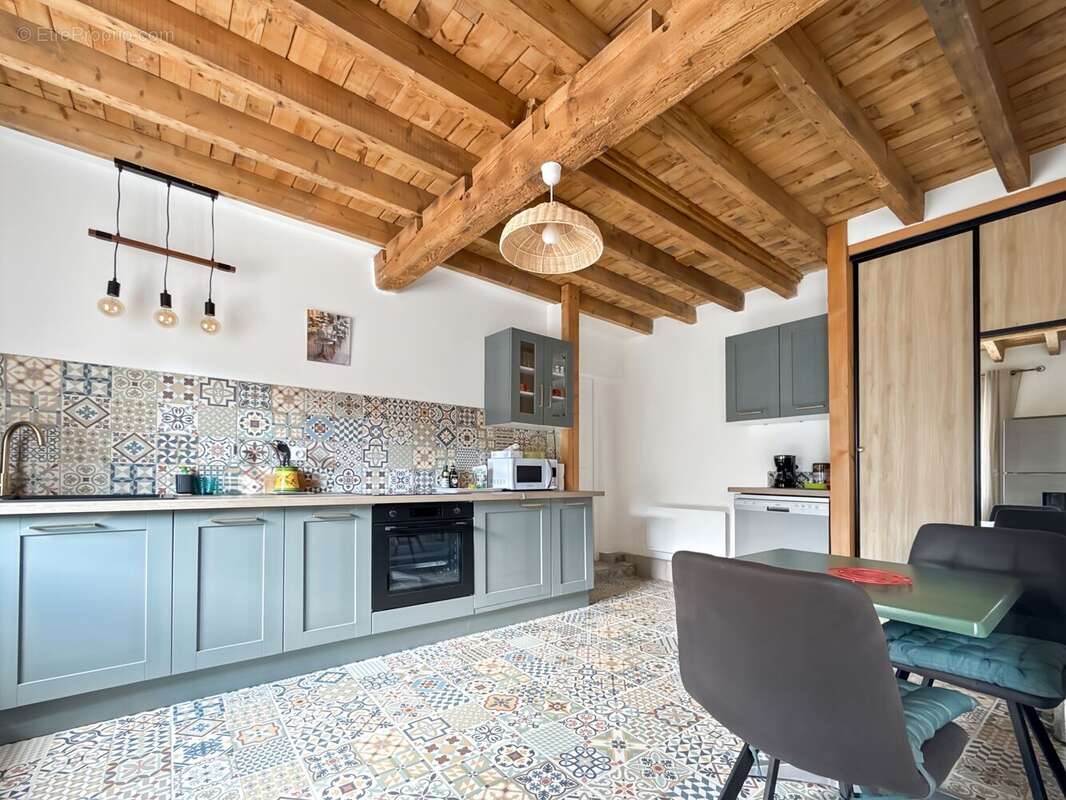 Maison 100 m² à Marcilly-Le-Chatel  - photo 3