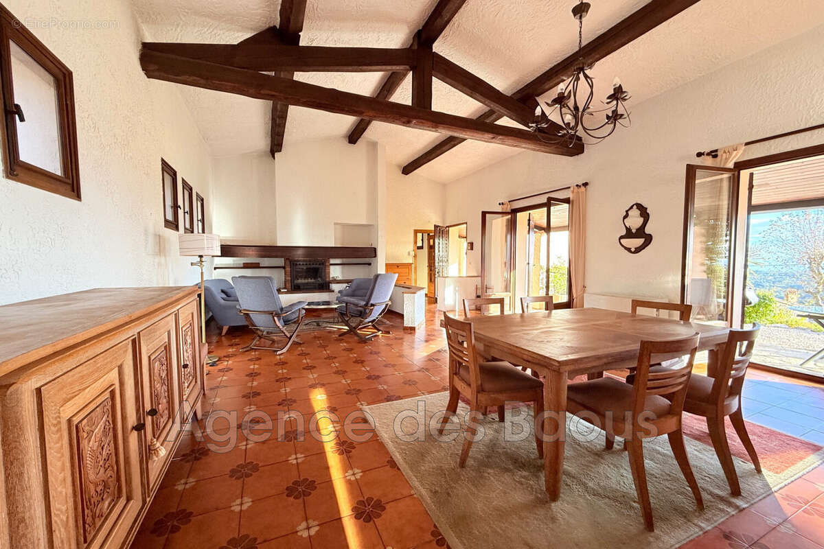 Maison à SAINT-JEANNET