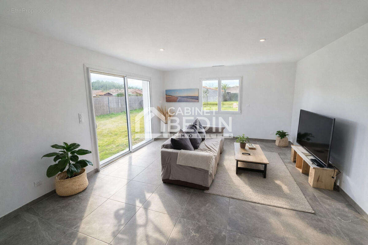 Maison 100 m² à Audenge  - photo 2