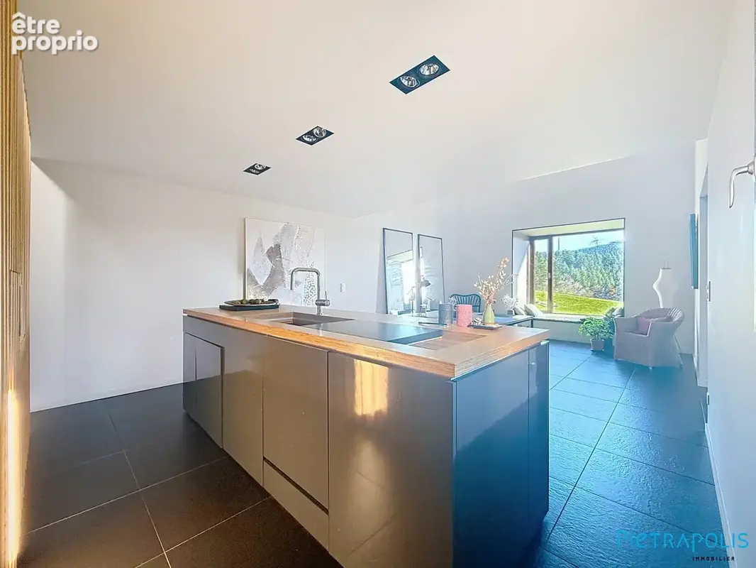 Maison 5 pièces 200 m² à vendre à Amplepuis (69550) - photo 5