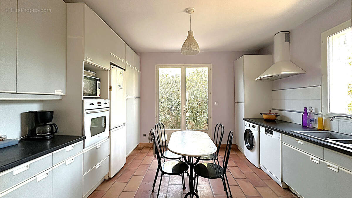 Maison à LANCON-PROVENCE