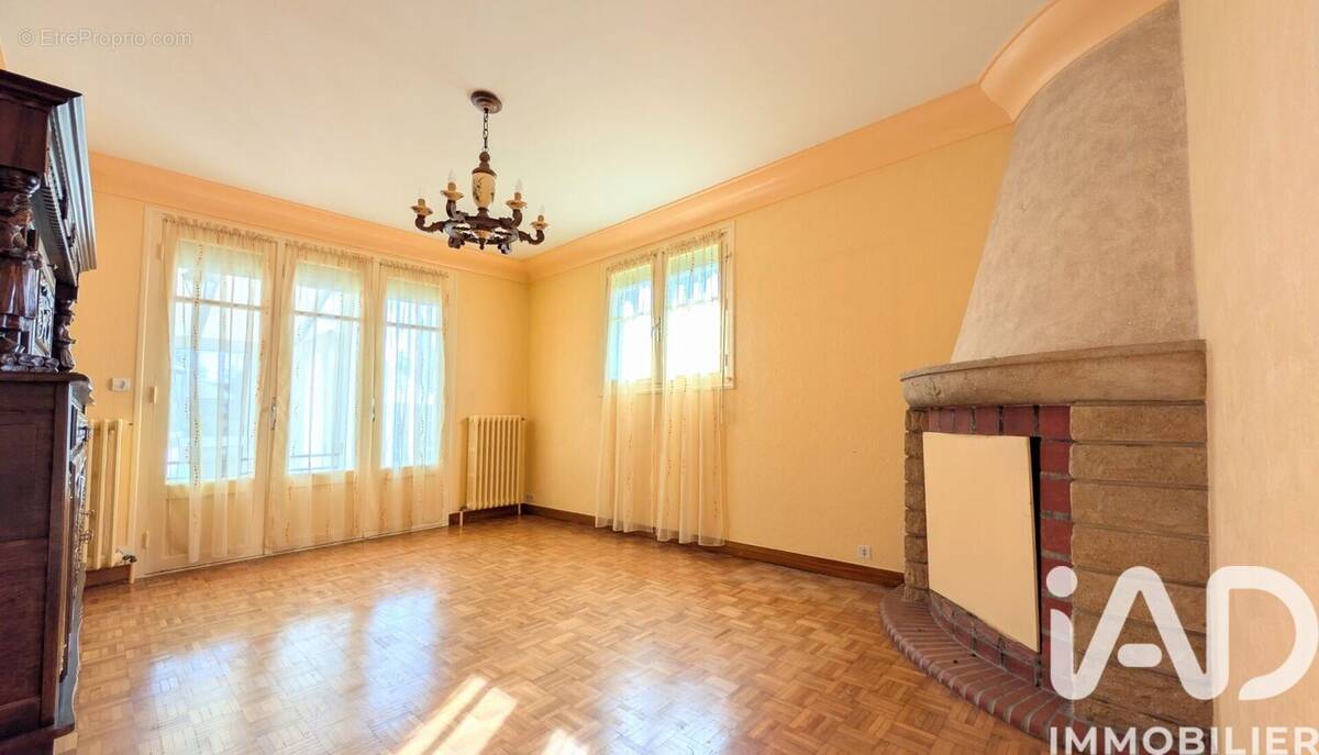 Photo 1 - Maison à LOCMINE