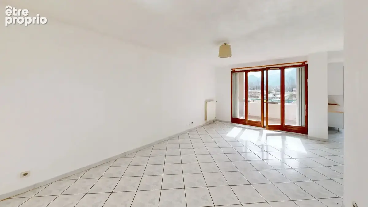 Appartement à LE PONT-DE-CLAIX
