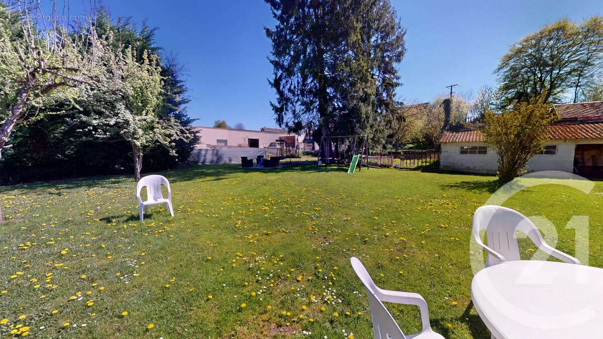 Maison à ESSIGNY-LE-PETIT