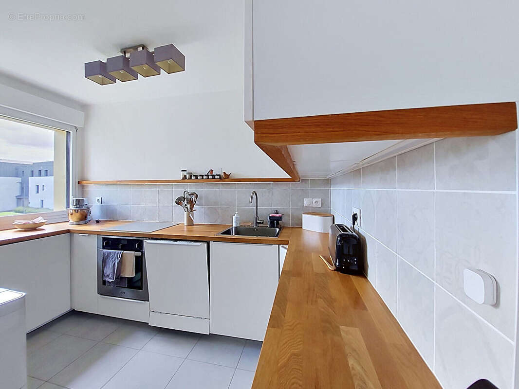 Appartement à SAINTE-LUCE-SUR-LOIRE