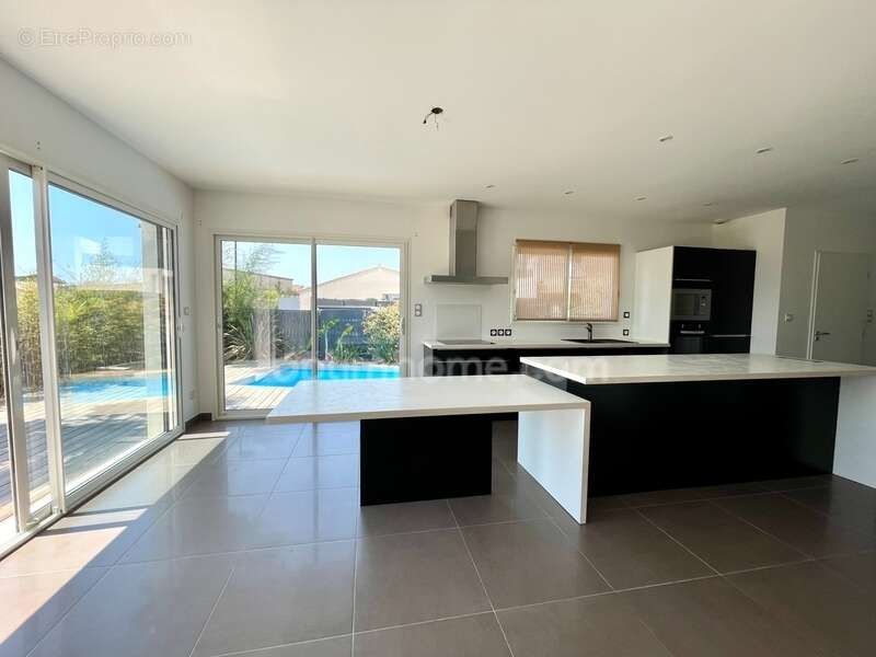 Maison à AIGUES-MORTES