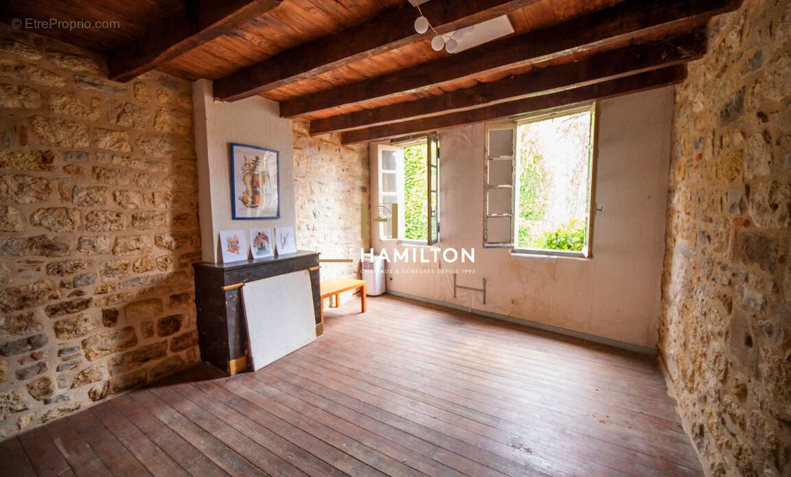 Maison  cordaise avec jardin à deux pas de la porte de l'horloge - potentiel de division - photo 11