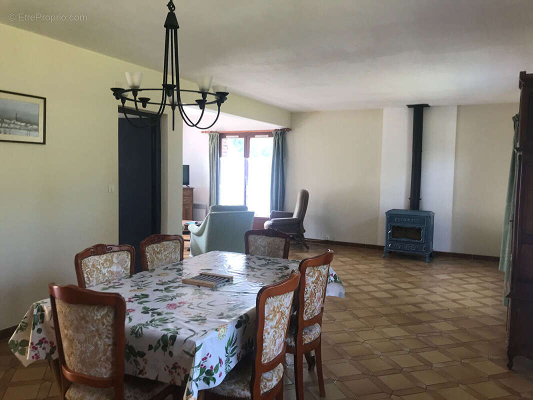 Maison à VAUDRICOURT