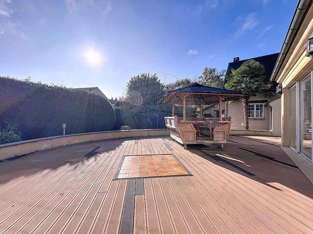 Maison à SAINT-VALERIEN