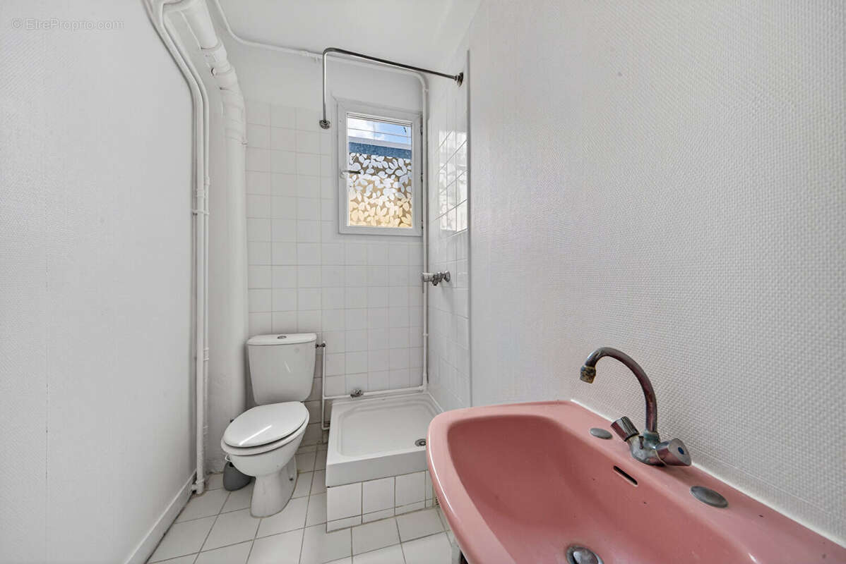 Appartement à PARIS-19E