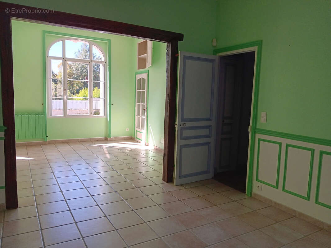 Maison à THESEE