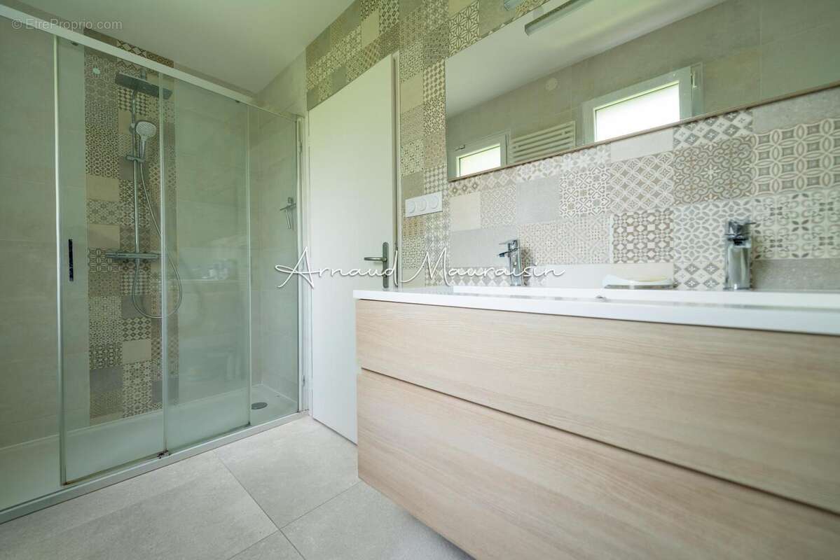 Photo 5 - Maison à LAMORLAYE