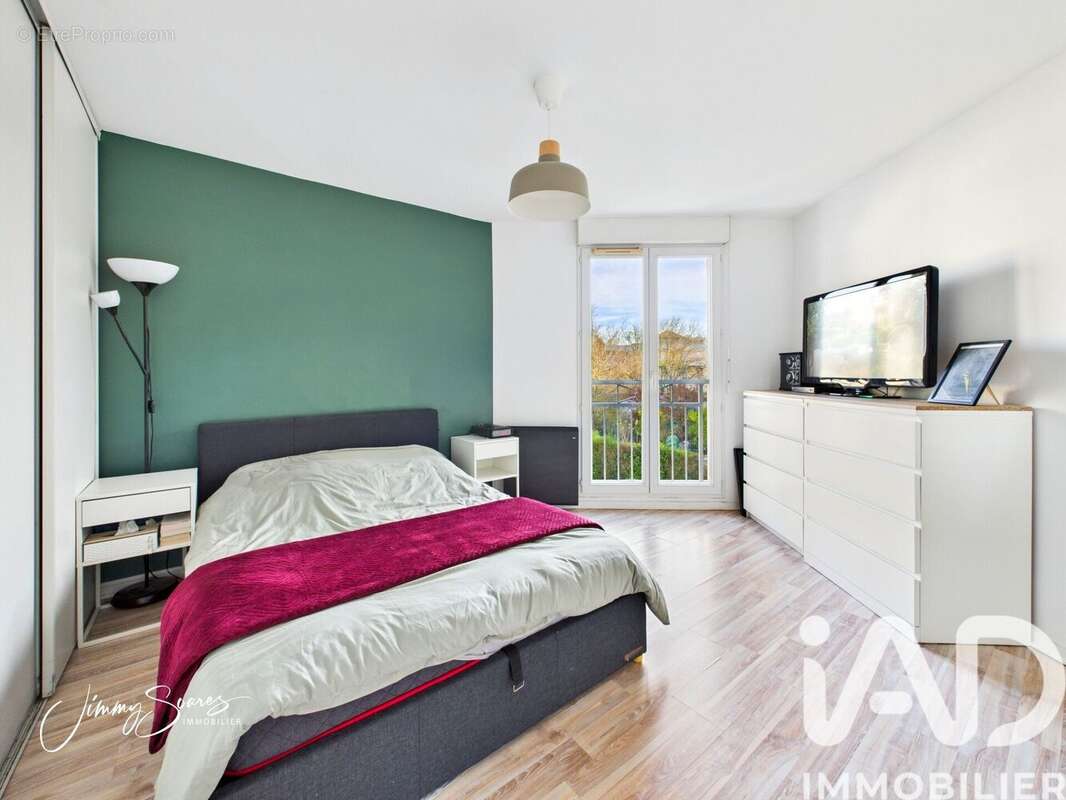 Photo 8 - Appartement à LIEUSAINT