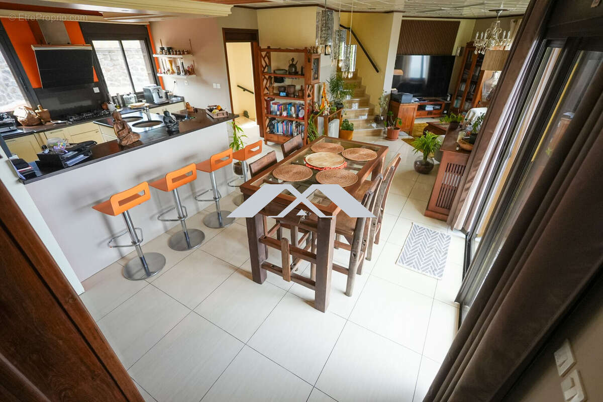 Maison à LE TAMPON