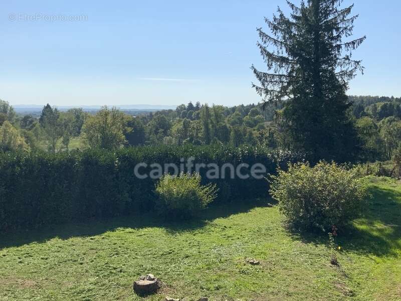 Maison à SAINT-GERMAIN-LAVAL