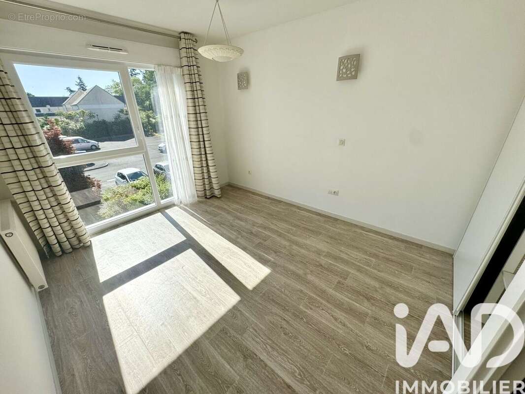 Photo 7 - Appartement à SAINT-CYR-EN-VAL
