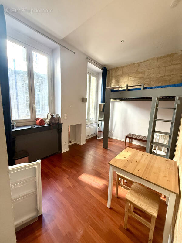Appartement à BORDEAUX