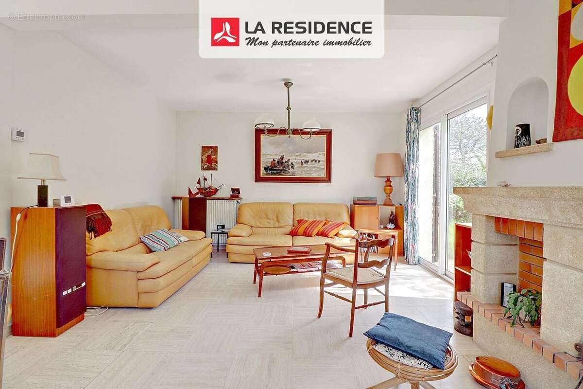 Maison à MAREIL-MARLY