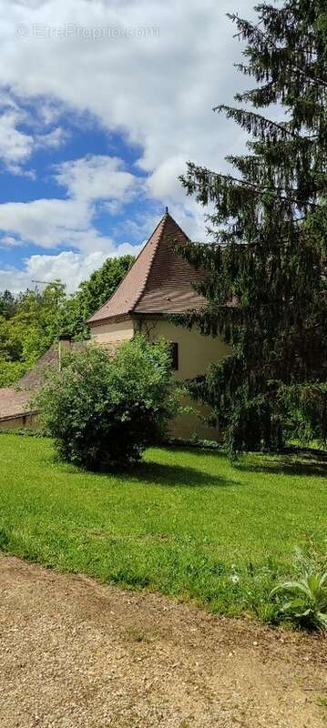 Maison à MOLIERES