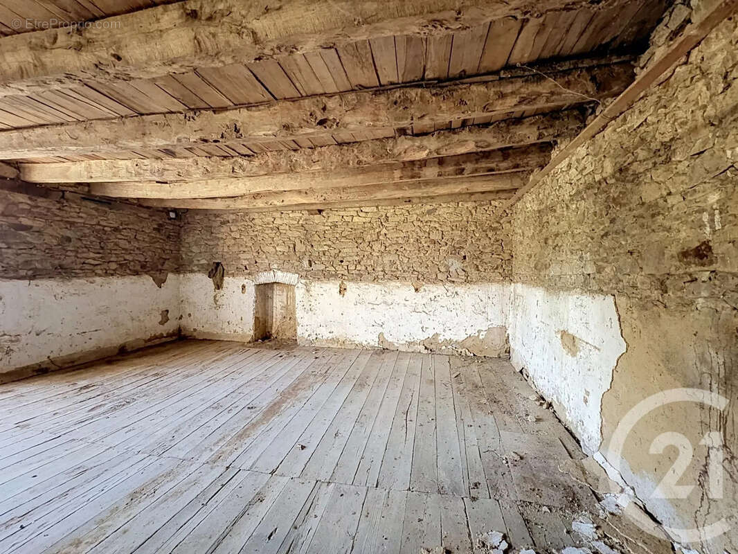 Maison 7 pièces 220 m² à vendre à Lamballe (22400) - photo 3