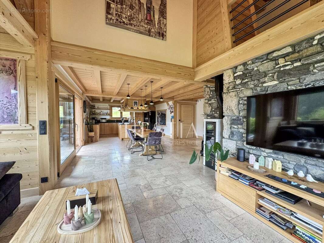 Maison à SAINT-NICOLAS-LA-CHAPELLE