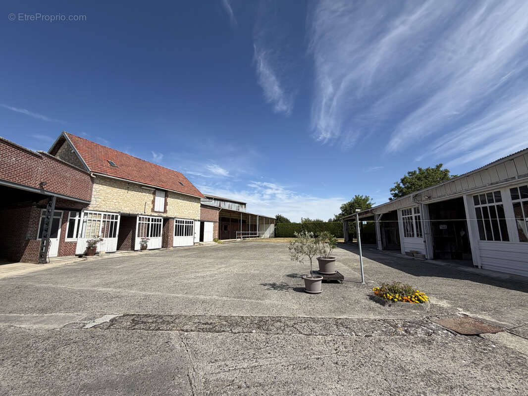 Maison avec dependances - photo 19