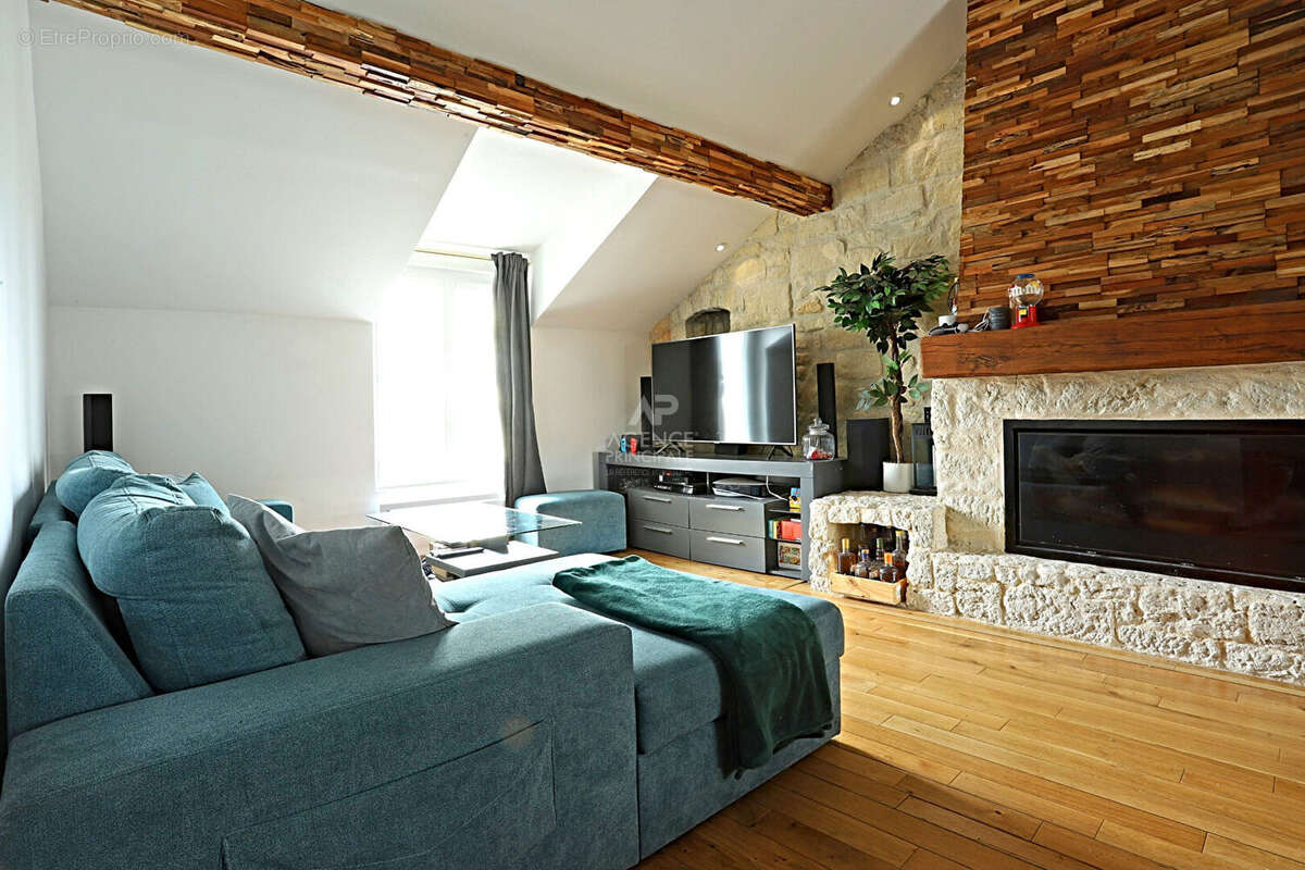 Appartement à NANTERRE