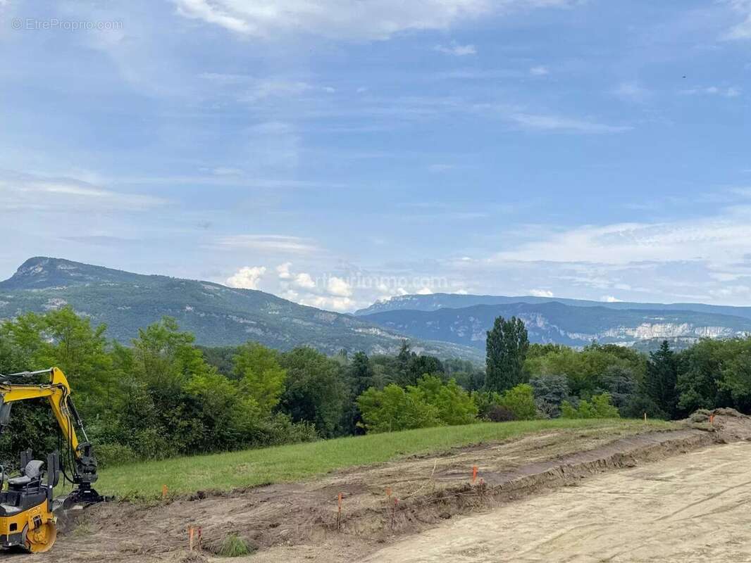 Terrain à CORBELIN