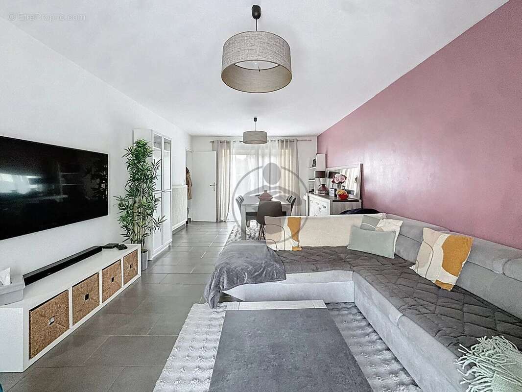 Maison à SAINT-QUENTIN