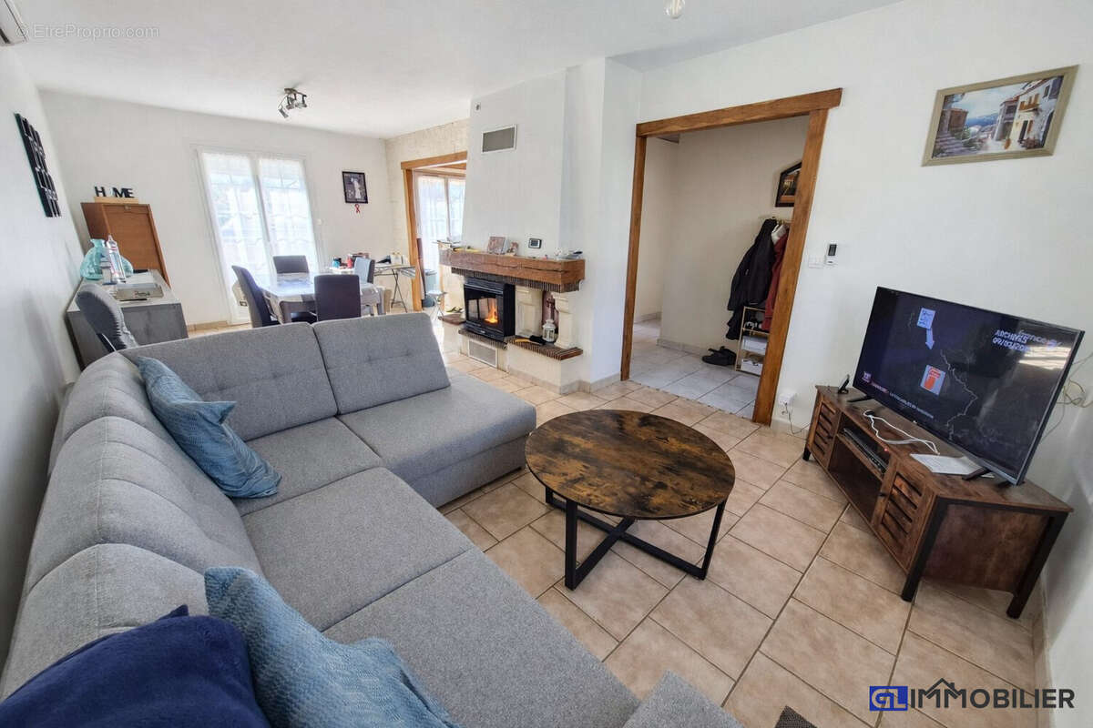 Maison à CESNY-BOIS-HALBOUT