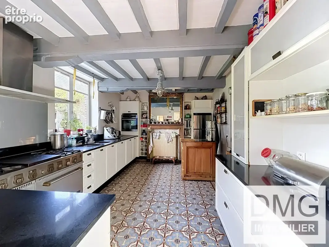 Maison 10 pièces 289 m² à vendre à Steenvoorde (59114) - photo 3