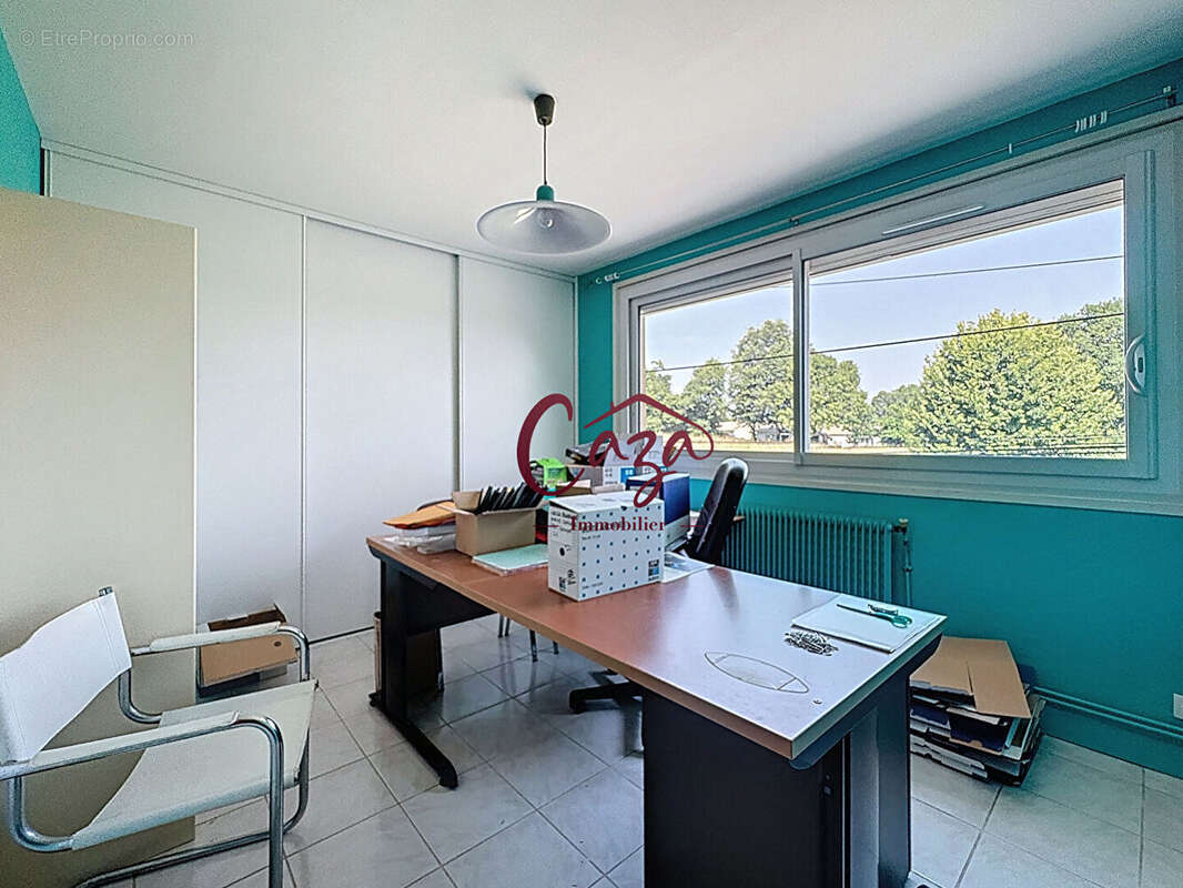 Maison à FARGUES-SAINT-HILAIRE