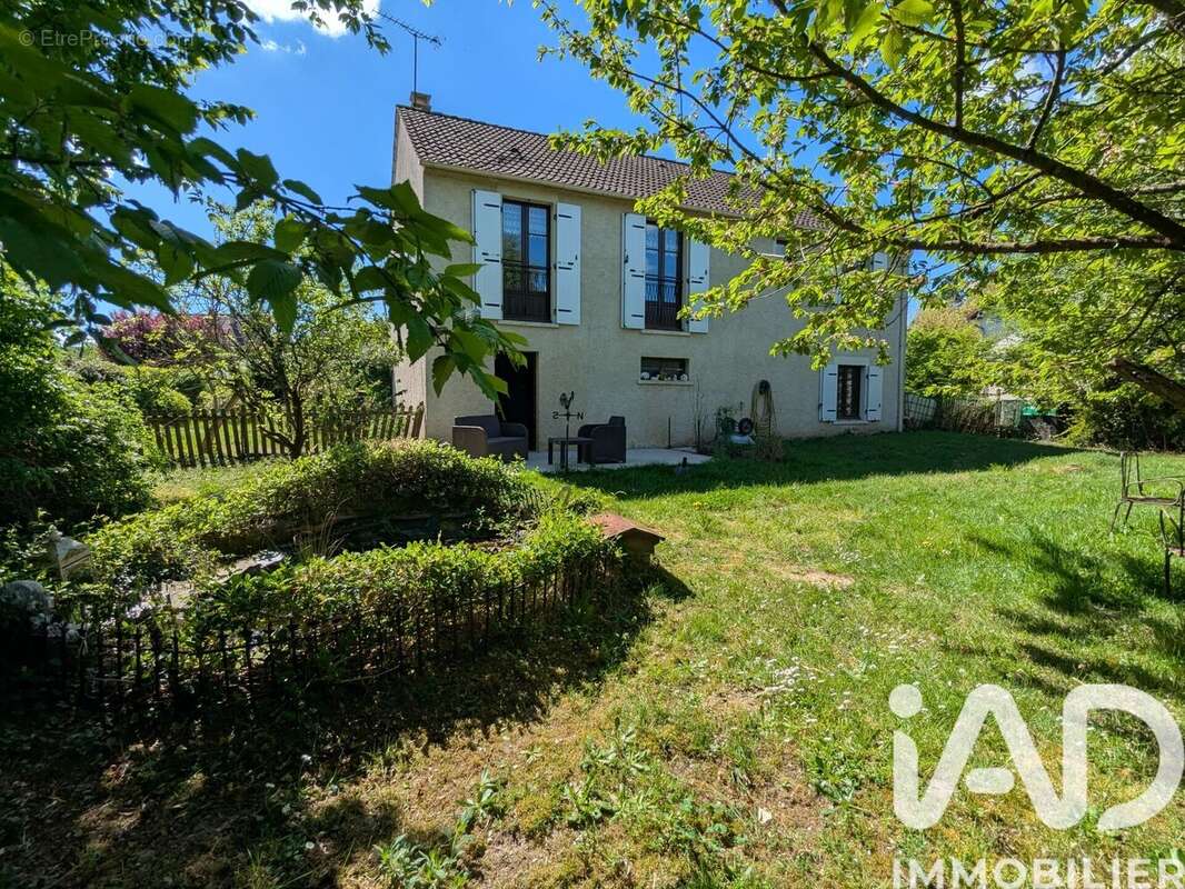Maison 111 m² à Appoigny  - photo 2